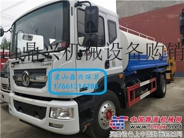 东风多利卡D7洒水车厂家价格