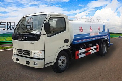 东风锐铃5吨洒水车