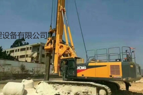郑州空闲280旋挖钻机出租