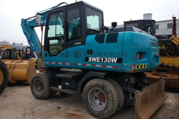 出售二手山河智能SWE130W轮式挖掘机私人机械特卖