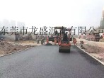2019深圳龙华沥青道路工程队-重修工业区沥青路面：出租摊铺机