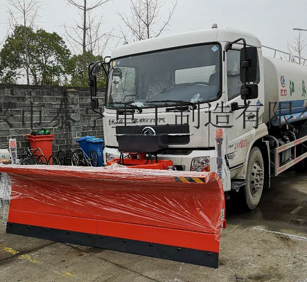 供應汽車、裝載機推雪板除雪刷