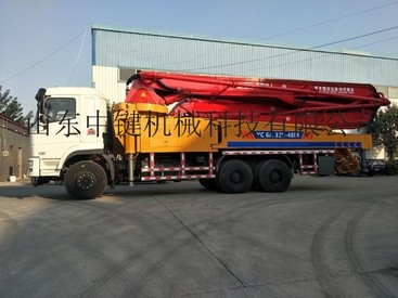 供应泵车