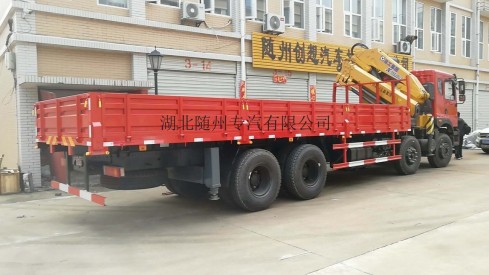 重庆东风徐工6.3吨8吨10吨12吨16吨随车吊厂家直销价格优惠