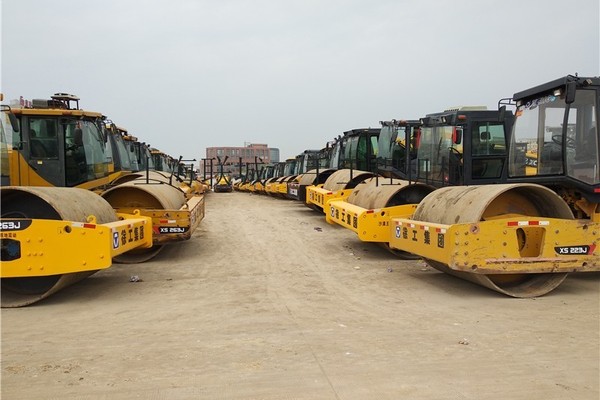 衢州二手压路机市场||出售二手徐工22吨26吨压路机