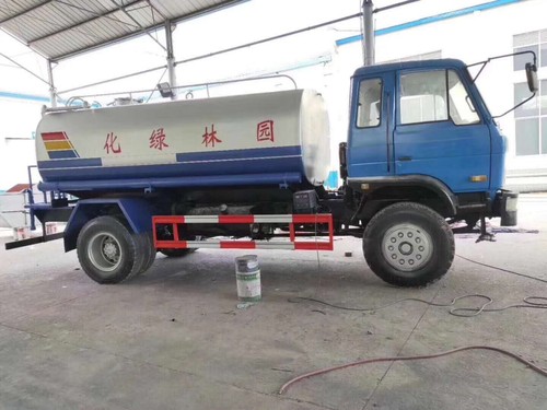 出售二手东风洒水车优质底盘/全新水泵/罐体/上装件