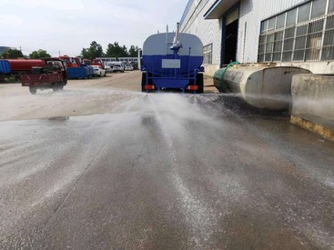 出售二手东风洒水车，各种配置+全新水泵+全新罐体+上装，欢迎前来选购
