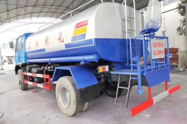 出售二手东风洒水车（国三国四不上户新车）价格优惠、厂家自产自销