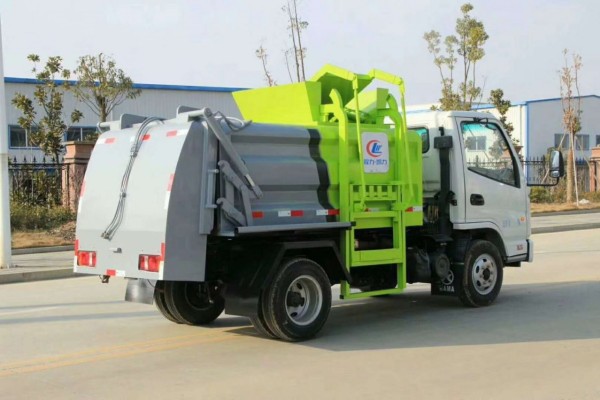 河北保定廠家直銷3方-東風凱馬餐廚垃圾車全國均可辦理分期