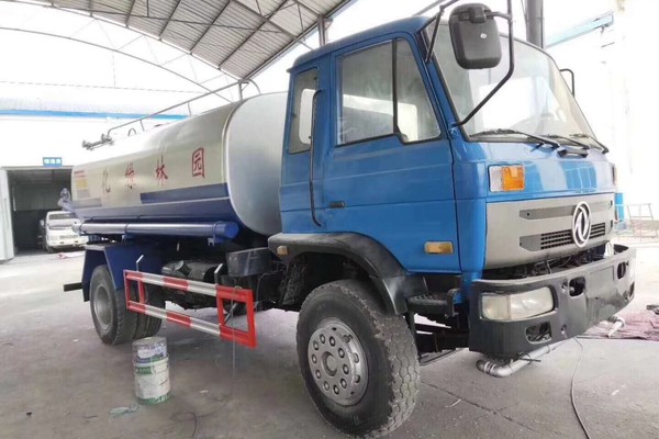 二手东风153，12吨洒水车，玉柴4缸发动机，价格电仪