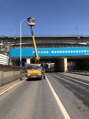 專業出租高空作業車、路燈車、登高車、升降車