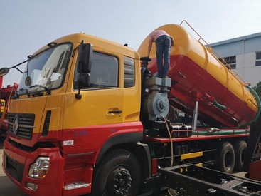 河北香河供应15方清洗吸污车/全国联保/终身保修厂家自产自销/可分期