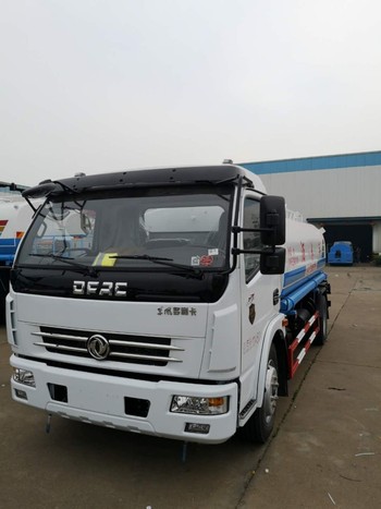 销售东风9方洒水车/可分期/产家自产自销/有很多用户反应非常好