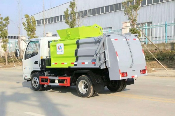 內蒙古赤峰廠家直銷5方-東風凱馬餐廚垃圾車全國均可辦理分期