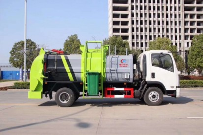 內蒙古呼和浩特廠家直銷8方-東風凱馬餐廚垃圾車全國均可辦理分期