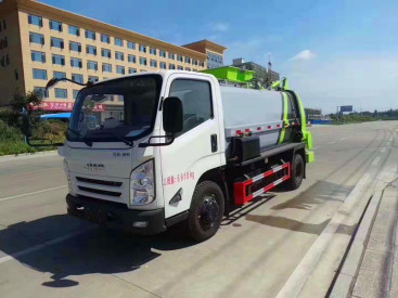 吉林四平厂家直销5方-东风凯马餐厨垃圾车全国均可办理分期