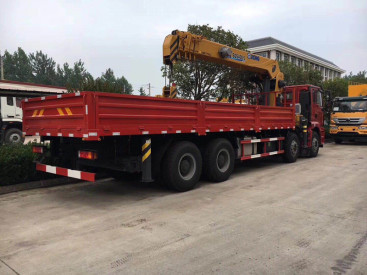 供应徐工EQ5311JSQZMV16吨随车吊。