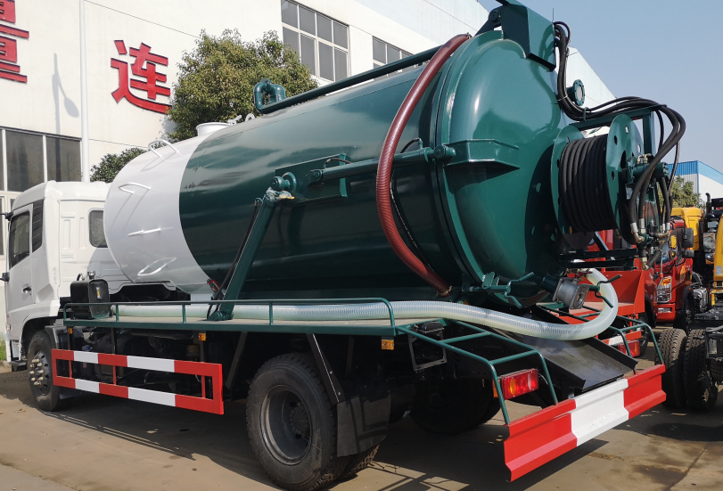 重庆市巴南区东风天锦清洗吸污车总代理，6吨/8吨/10吨/12吨/15吨能分期吗？
