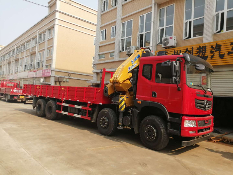 徐工十二噸折臂隨車吊，東風十二噸折臂隨車吊，十二噸折臂隨車吊價格隨車吊