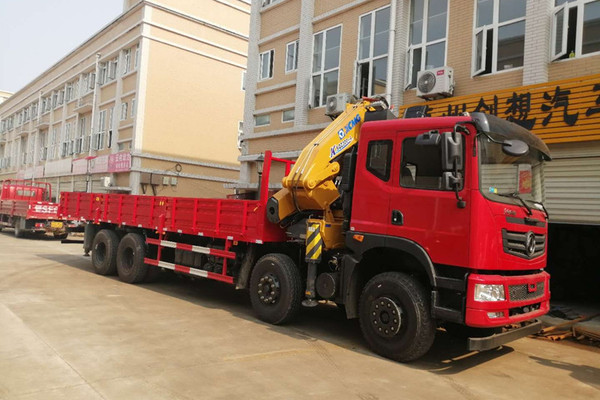 徐工十二噸折臂隨車吊，東風(fēng)十二噸折臂隨車吊，十二噸折臂隨車吊價(jià)格隨車吊