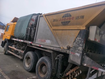 出售二手DGL5255TBS同步封层车