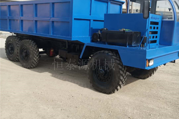 新款拉毛竹专用车大型六驱运输车15吨载重王农用四不像六轮车