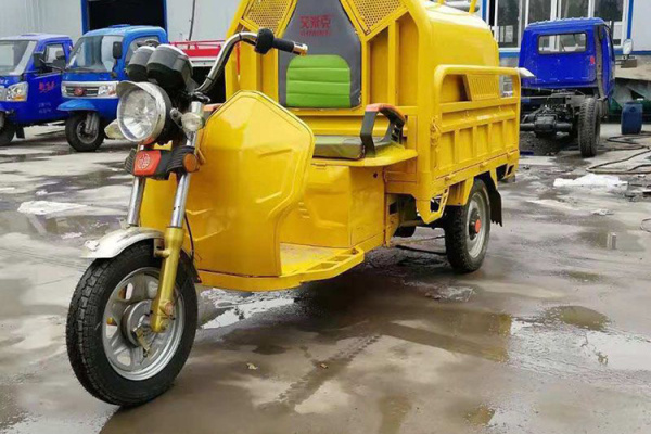 上海2吨纯电动三轮洒水车 园林绿化洒水车 道路冲洗洒水车