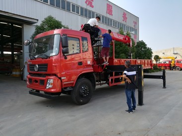 供应三一8吨 随车吊