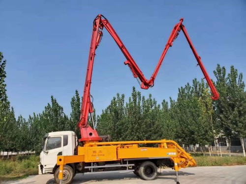供应邯工邯工31米二手混凝土泵车