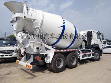 重汽豪沃12-14方混凝土搅拌车