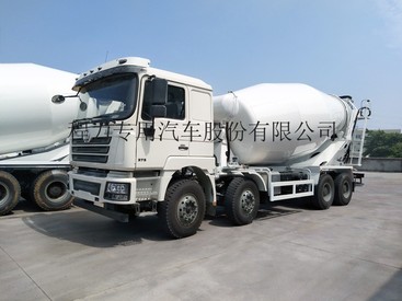 陕汽德龙16-18方前四后八搅拌车