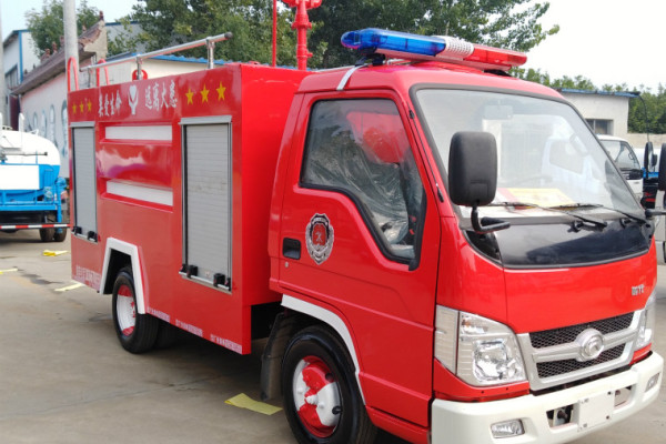 供應東風小型消防車圖片