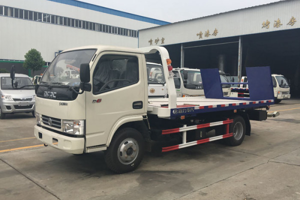 廠家直銷東風多利卡D63噸小型一拖二道路交通清障車救援車