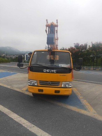 安徽合肥厂家直销14米，18米，24米高空作业车云梯搬家车蓝牌黄牌包上户