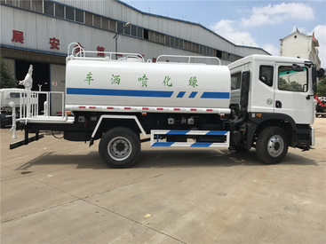供应东风多种可选洒水车