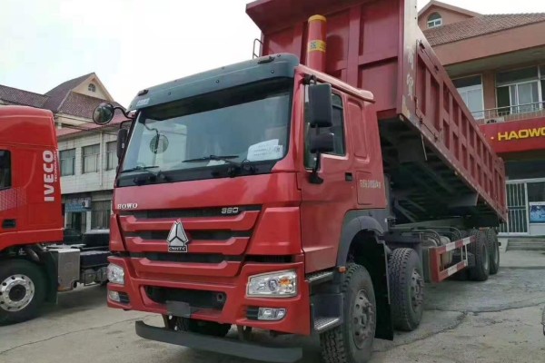 供应中国重汽8.5豪沃自卸车