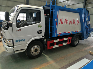 东风多利卡8方压缩垃圾车垃圾车