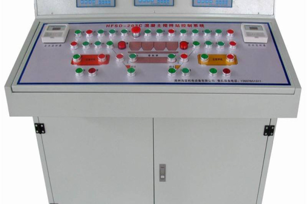 供应鑫巨威半自动控制柜混凝土搅拌站电气系统
