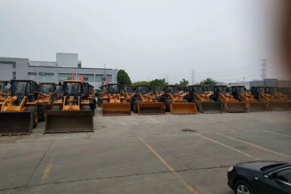 南京二手裝載機市場,江蘇個人二手20 30鏟車,龍工臨工電噴50裝載機,柳工50CN裝載機