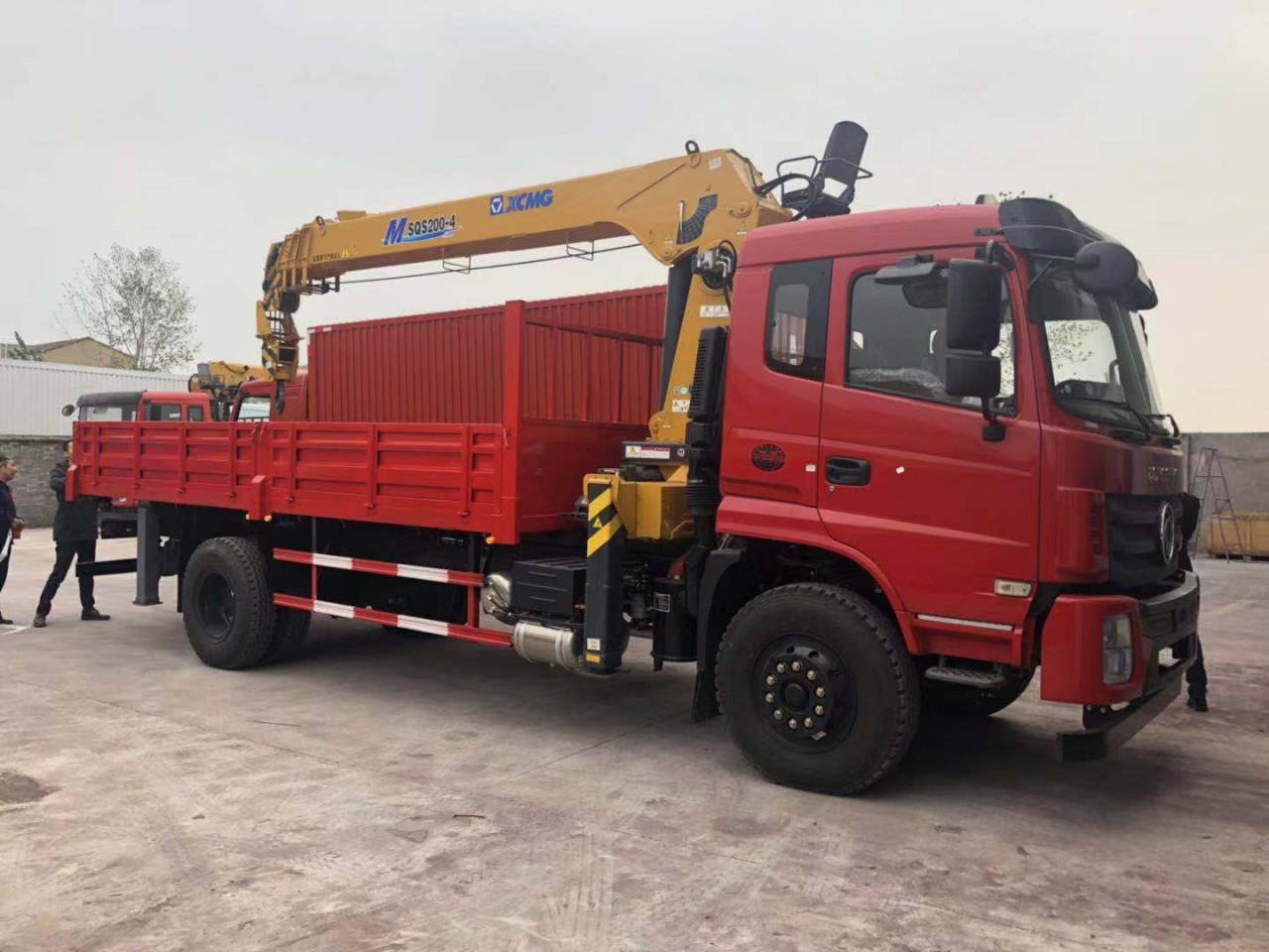 現車現車！供應徐工隨車吊單橋隨車吊徐工8噸雙聯泵吊機低價處理