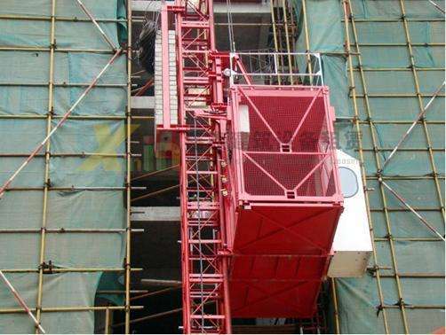 供應吉林東嶽SC200變頻施工升降機，施工電梯升降機