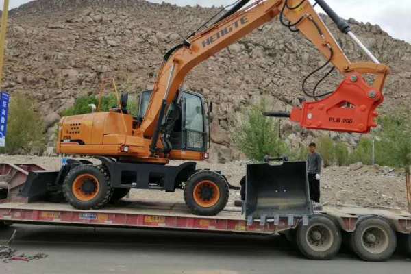 西藏日喀则厂家供应恒特HT145W轮式挖掘机2020西藏新款轮式挖掘机