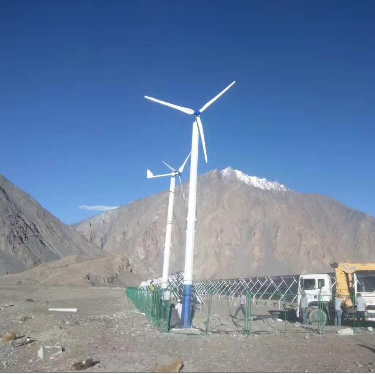 供應FD3.8-5000W小型風力發電機(組)
