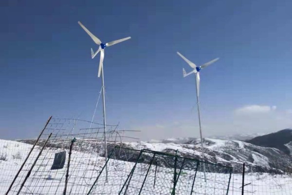 厂家直销小型风力发电机组1000W48V南京欧陆FD2.7-1KW发电机(组)