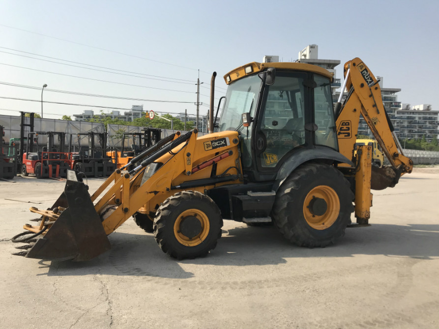 出售二手傑西博JCB3CX-4T挖掘裝載機