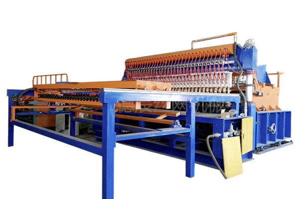 河北安平德辰專業生產5-12mm氣動鋼筋網焊機