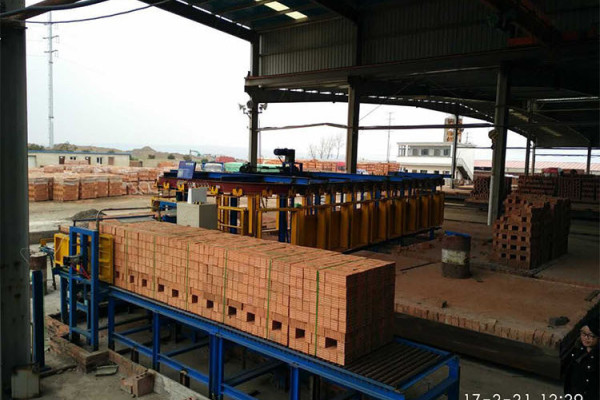 供應中方機械JK50其他中方磚廠打包生產線/磚垛自動打包機