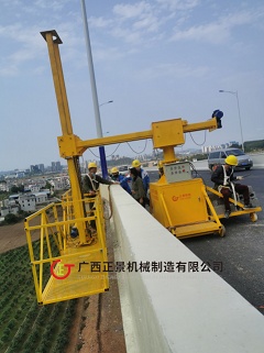 橋梁排水管安裝設備