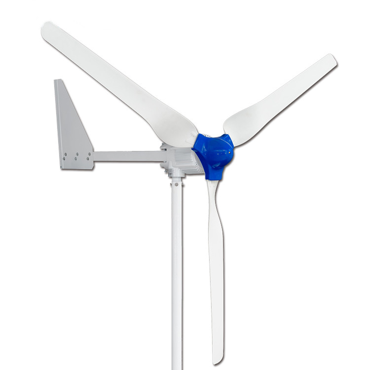 青海300W小型風力發電機風光互補路燈使用