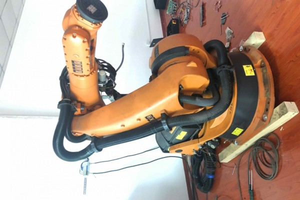 蘇州專業庫卡機器人維修調試保養，芯片級機器人電路板維修